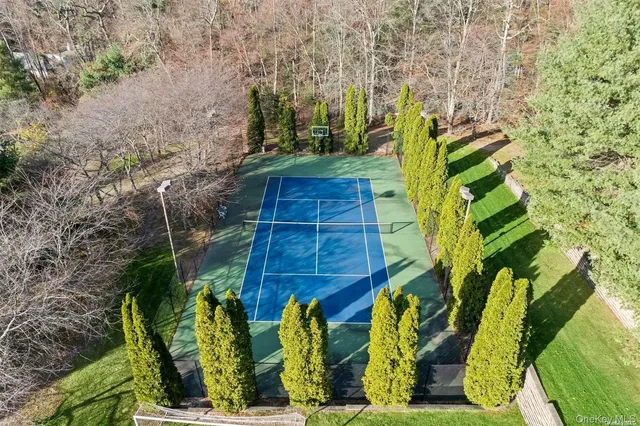 $10,800,000 | 660 Chicken Valley Road, Locust Valley, NY 11560