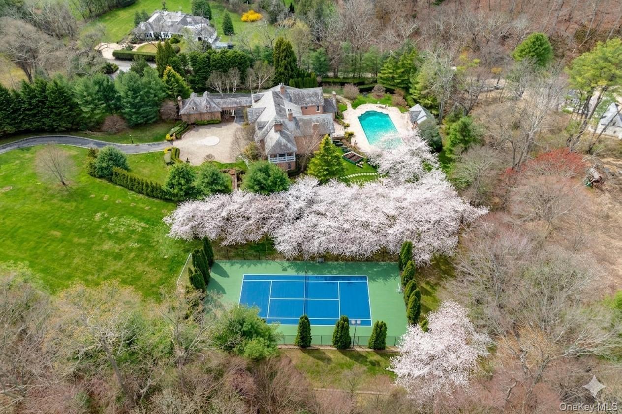 660 Chicken Valley Road Locust Valley, NY 11560 - Photo 46 of 48