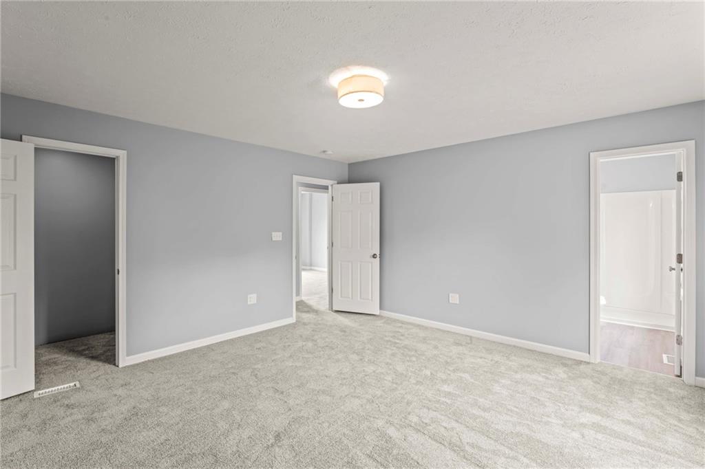 1013 Rural Ridge Drive Cheswick, PA 15024 - Photo 14 of 26 Owner's Ensuite