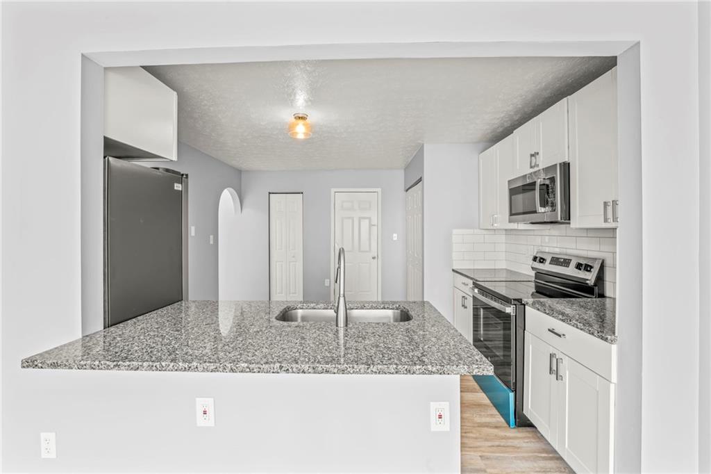 ALL New Kitchen Including Granite Counters