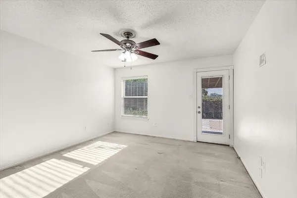 $318,500 | 2709 Willow Bend Court, Bedford, TX 76021