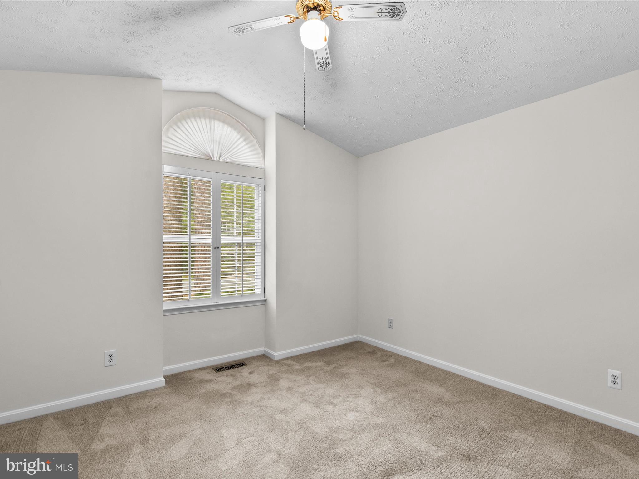 33 Pinehurst Road Berlin, MD 21811 - Photo 17 of 36