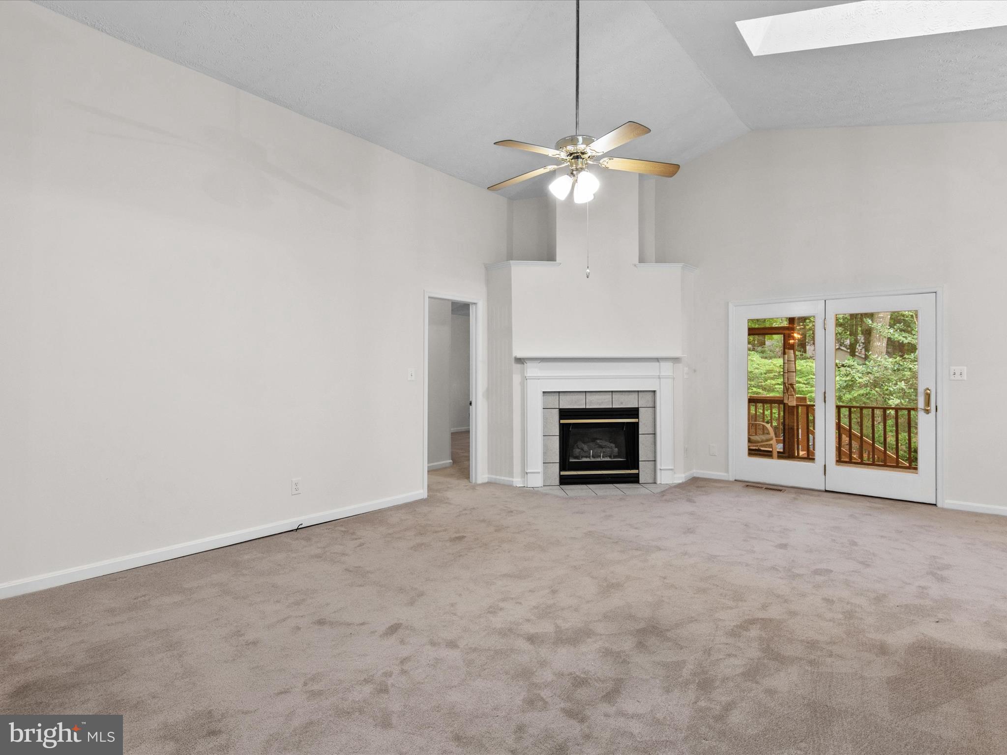 33 Pinehurst Road Berlin, MD 21811 - Photo 6 of 36 New Skylights with remote controls