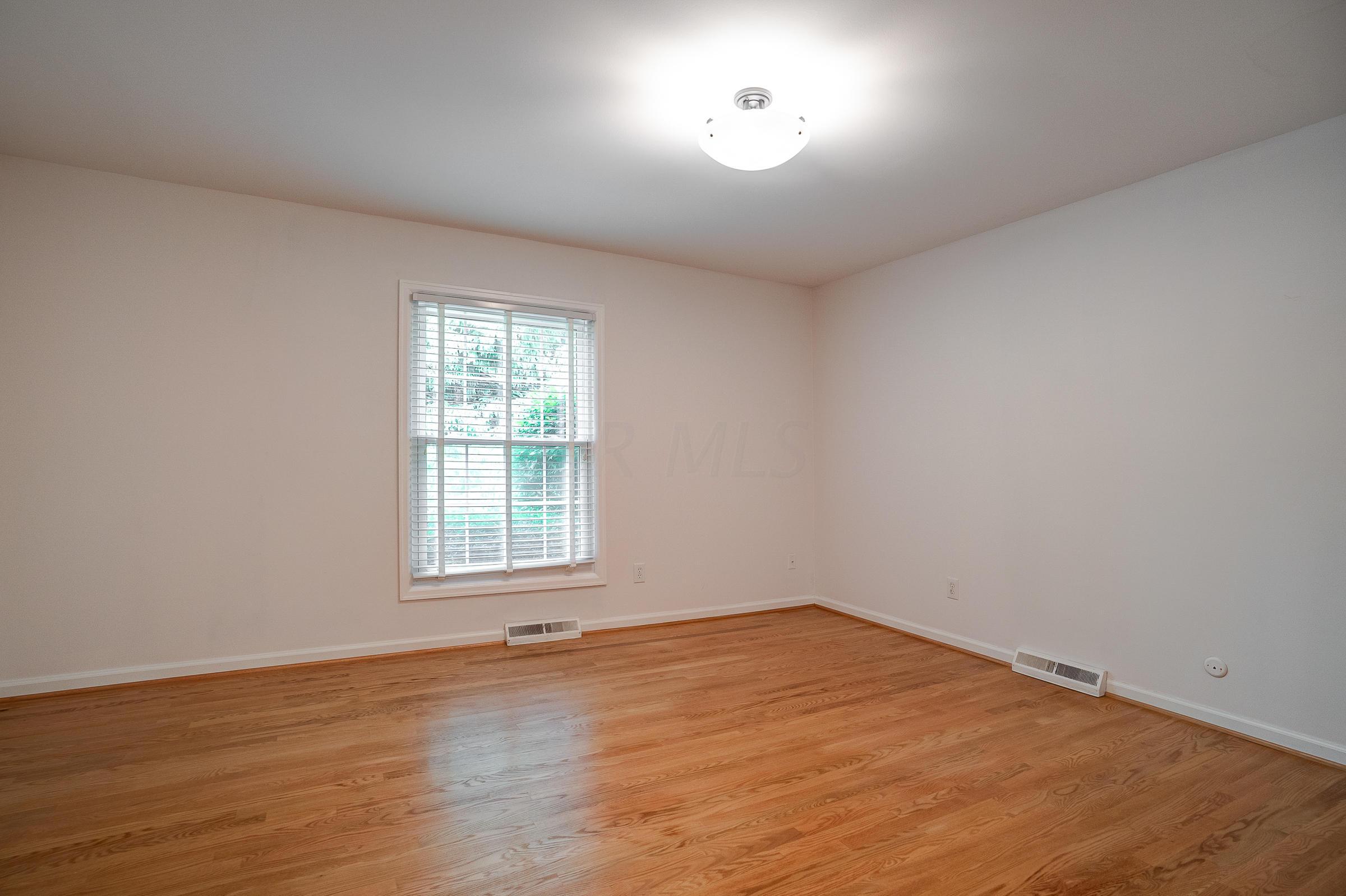 4368 Donington Road Upper Arlington, OH 43220 - Photo 25 of 30