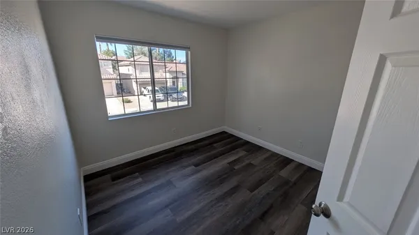 $2,300 | 2670 Ridgewater Circle, Henderson, NV 89074