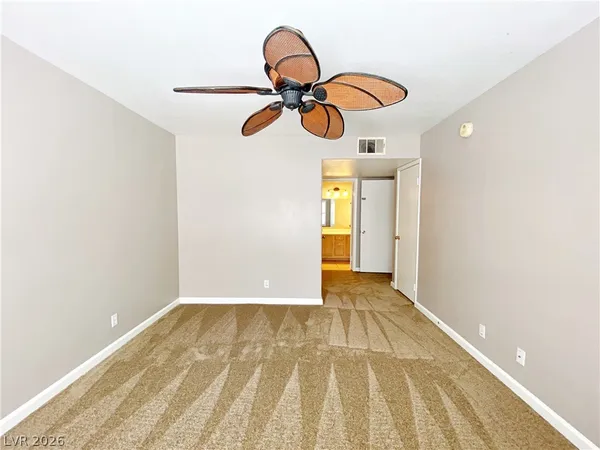 $1,325 | 3061 Key Largo Drive, Unit 204, Las Vegas, NV 89120