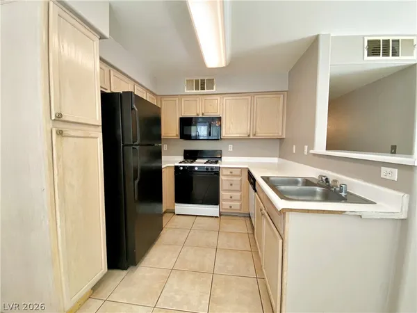 $1,325 | 3061 Key Largo Drive, Unit 204, Las Vegas, NV 89120