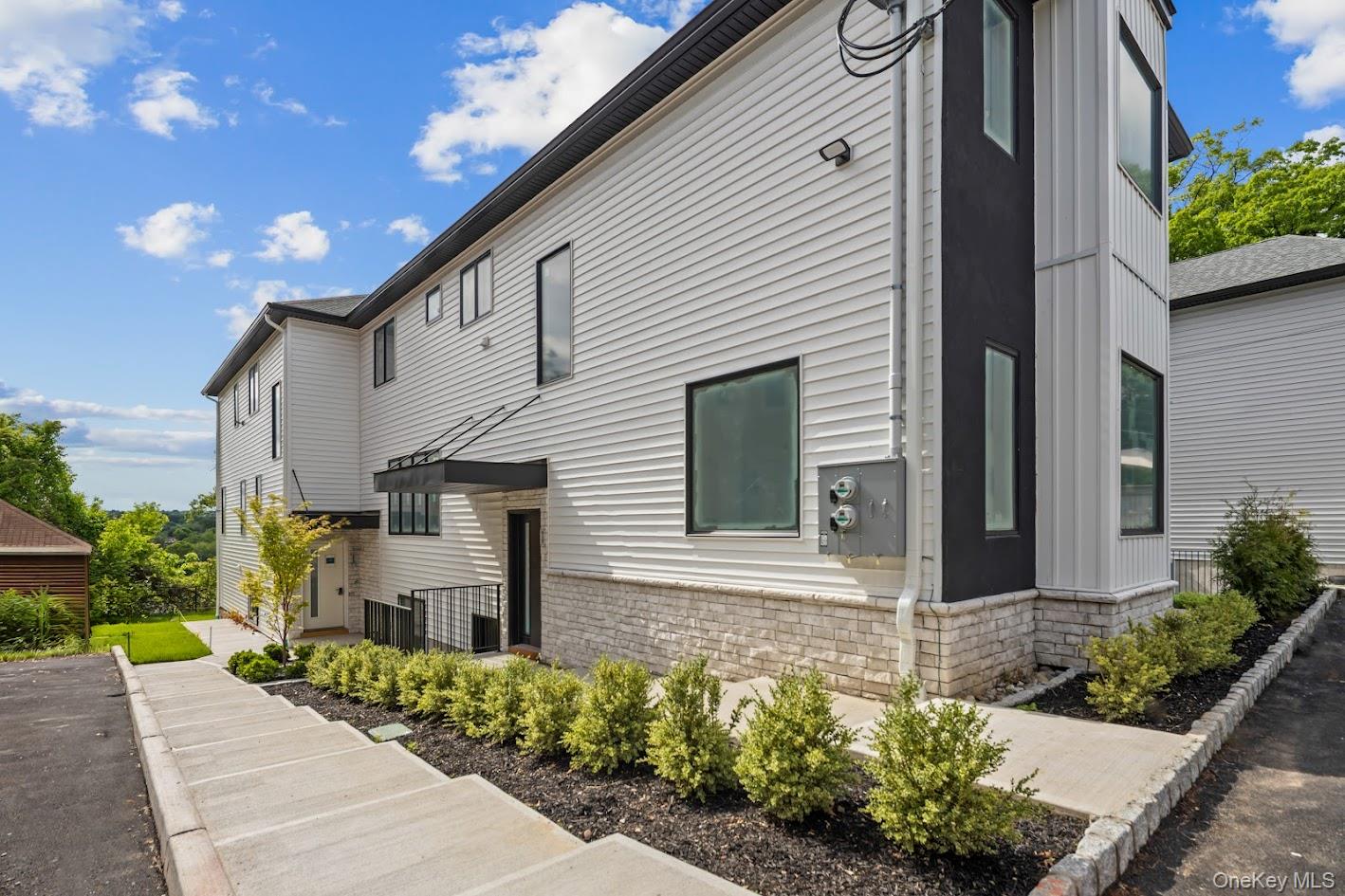 35 Prospect Street, Unit 113 Spring Valley, NY 10977 - Photo 3 of 45