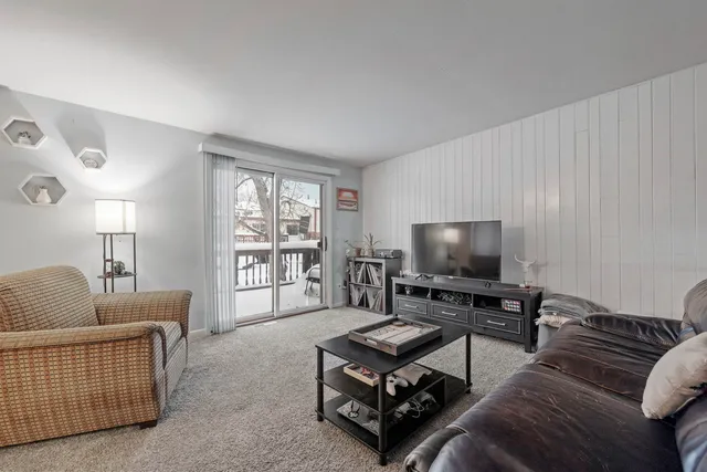 $264,900 | 16345 Brementowne Drive, Tinley Park, IL 60477