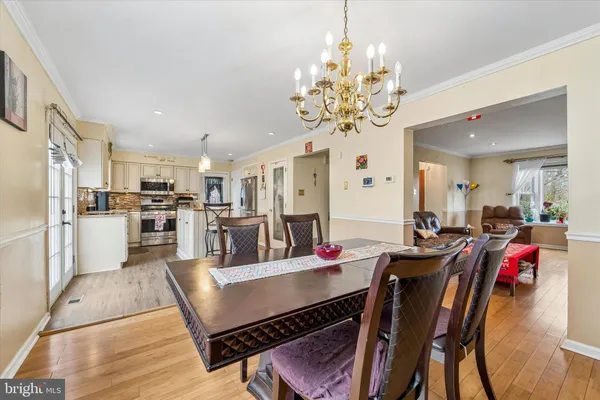 $349,900 | 57 South Oak Avenue, Aldan, PA 19018