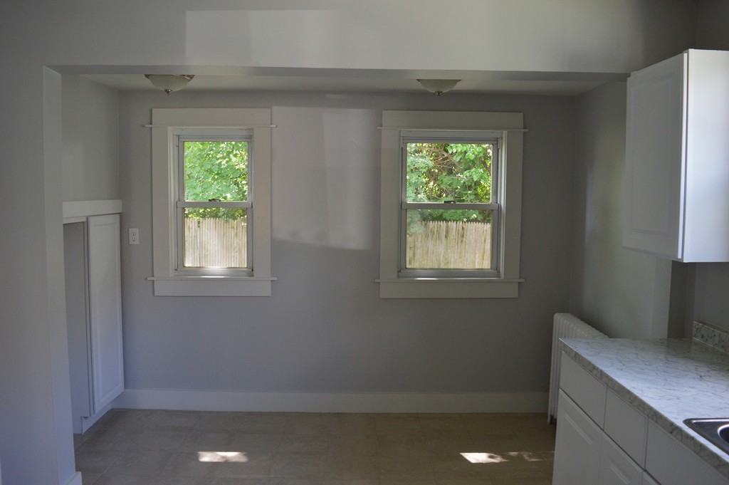 113 Littleton Street Springfield, MA 01104 - Photo 14 of 30 Gallery Image 14
