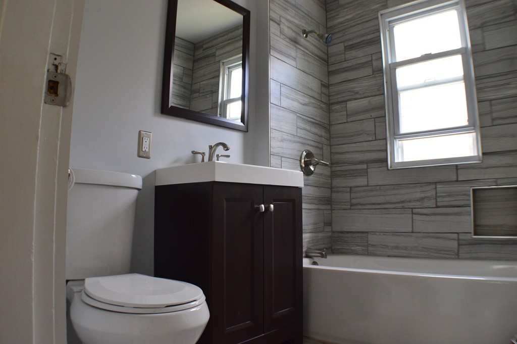 113 Littleton Street Springfield, MA 01104 - Photo 19 of 30 Gallery Image 19
