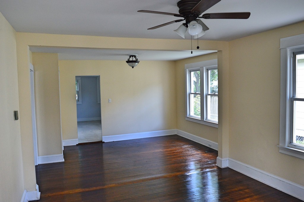 113 Littleton Street Springfield, MA 01104 - Photo 10 of 30 Gallery Image 10