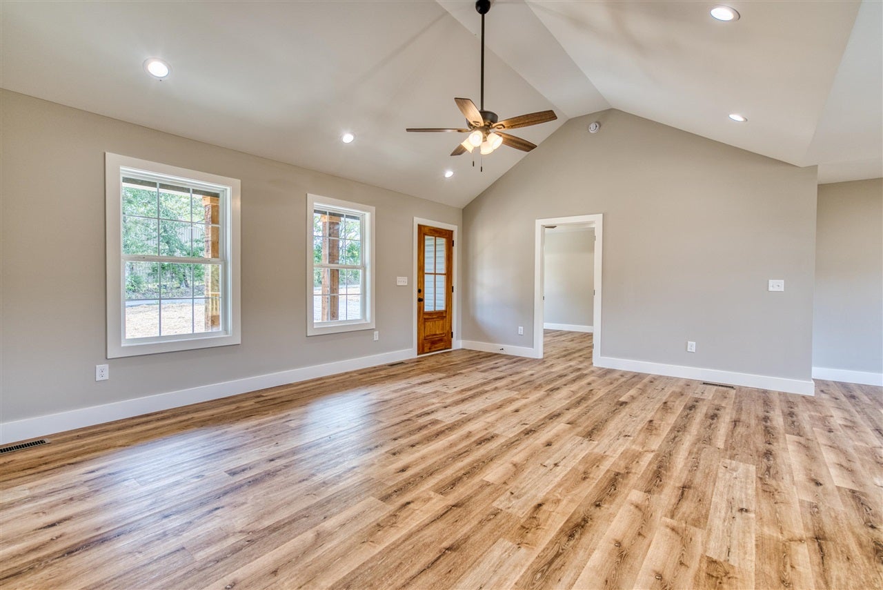 51 Phillips Road Elkton, KY 42220 - Photo 3 of 39 Gallery Image 3