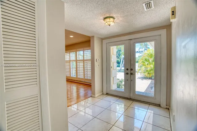 $889,000 | 123 South Sewalls Point Road, Stuart, FL 34996