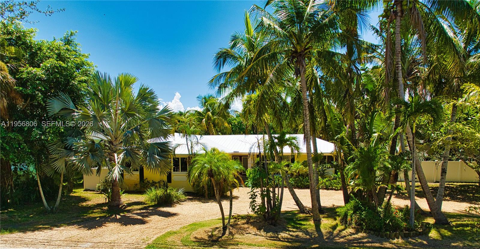 123 South Sewalls Point Road Stuart, FL 34996 - Photo 5 of 50