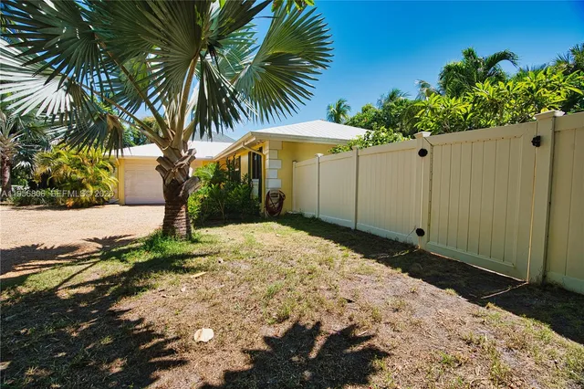 $889,000 | 123 South Sewalls Point Road, Stuart, FL 34996