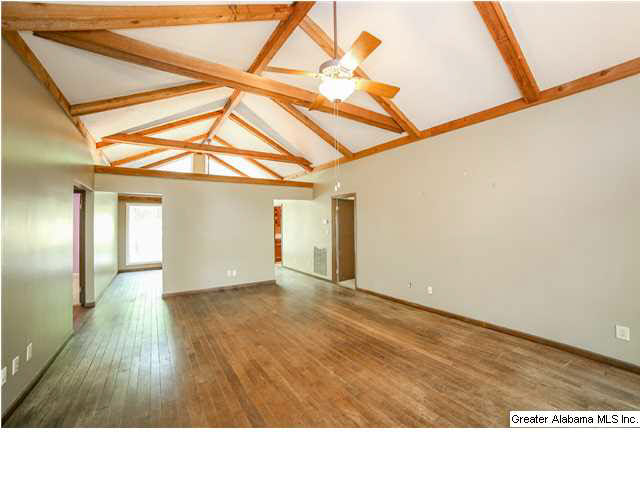 138 Keller Road Southeast Bessemer, AL 35022 - Photo 9 of 29