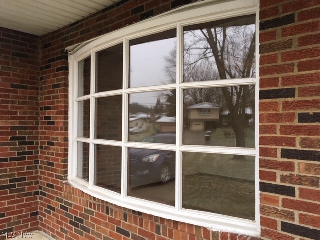 5873 Canterbury Road New Franklin, OH 44319 - Photo 3 of 33
