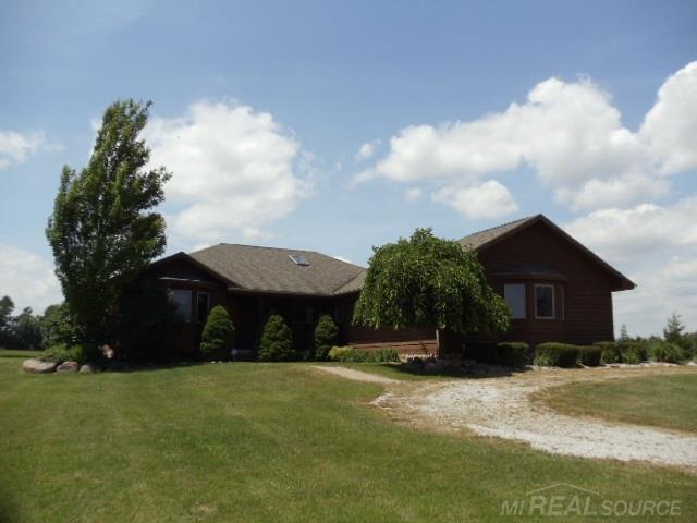 5256 Wildcat Road Croswell, MI 48422 - Photo 1 of 37 31324175.JPG