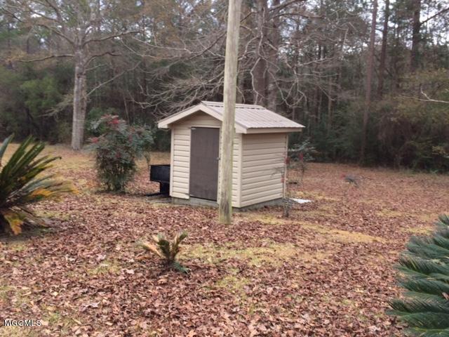 2236 Inabinett Road Vancleave, MS 39565 - Photo 3 of 39 IMG_7712