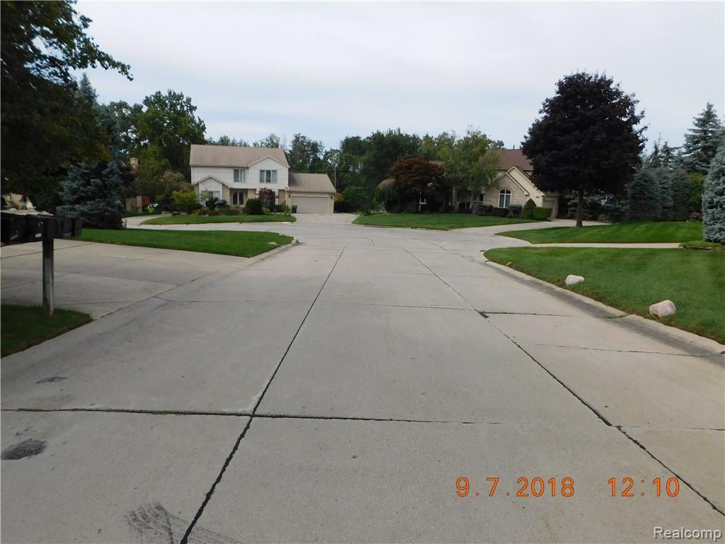 37335 Chesapeake Road Farmington Hills, MI 48335 - Photo 48 of 48