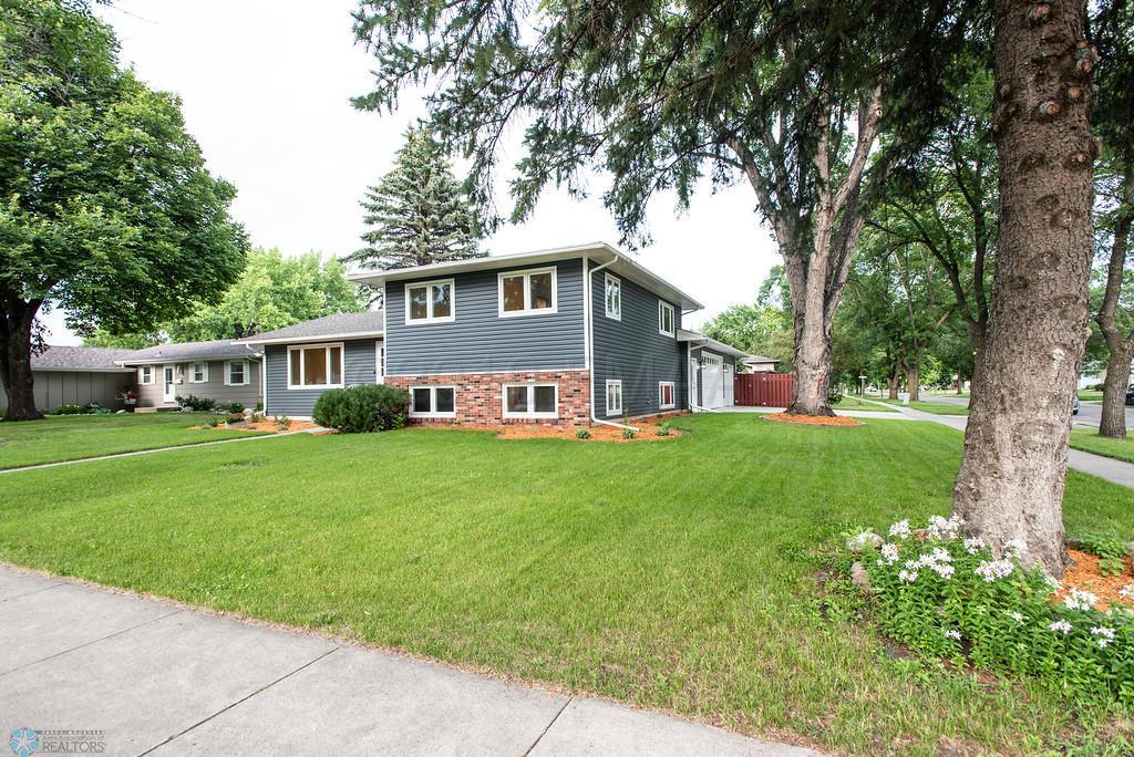 2801 Evergreen Road North Fargo, ND 58102 - Photo 1 of 1 Gallery Image 1