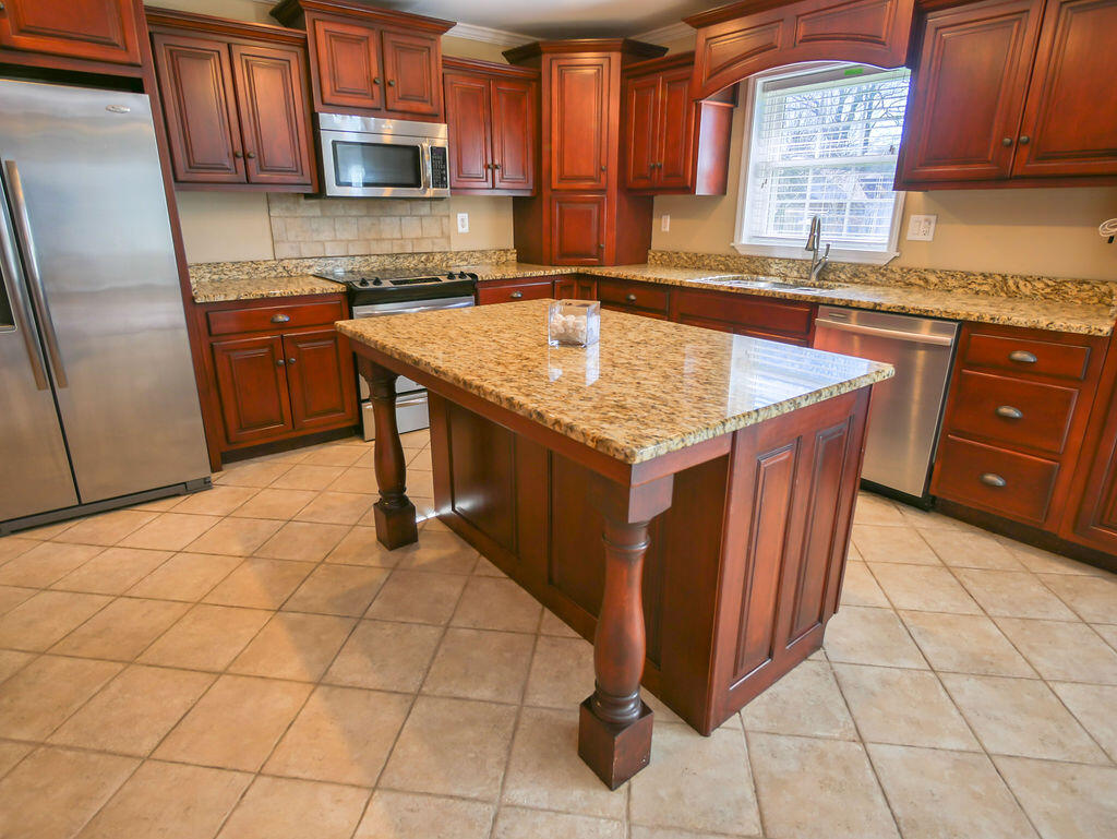 707 Cedar Springs Road Athens, TN 37303 - Photo 17 of 27 P1040951