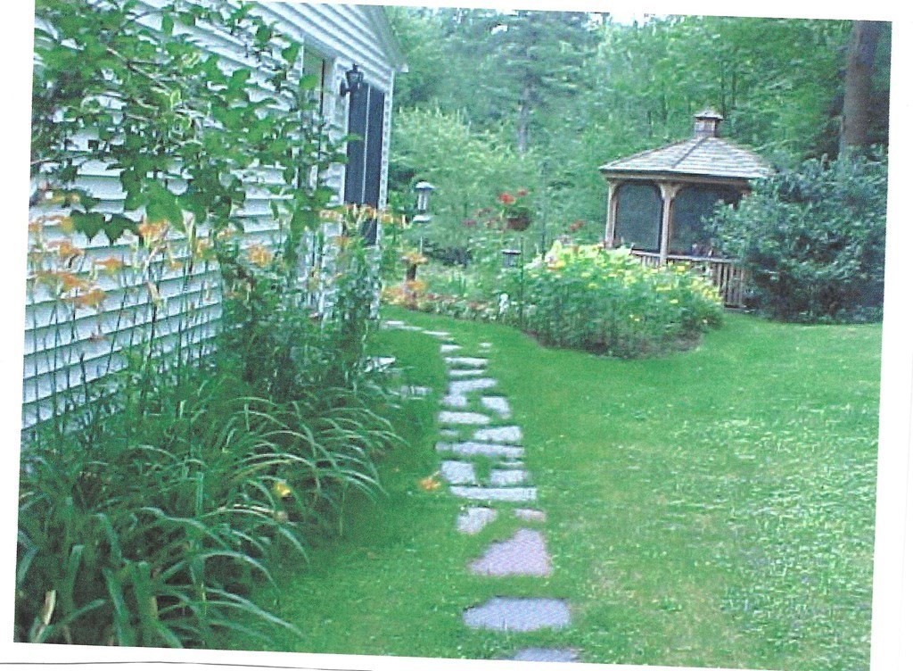 338 Rollstone Road Fitchburg, MA 01420 - Photo 5 of 26 Gallery Image 5