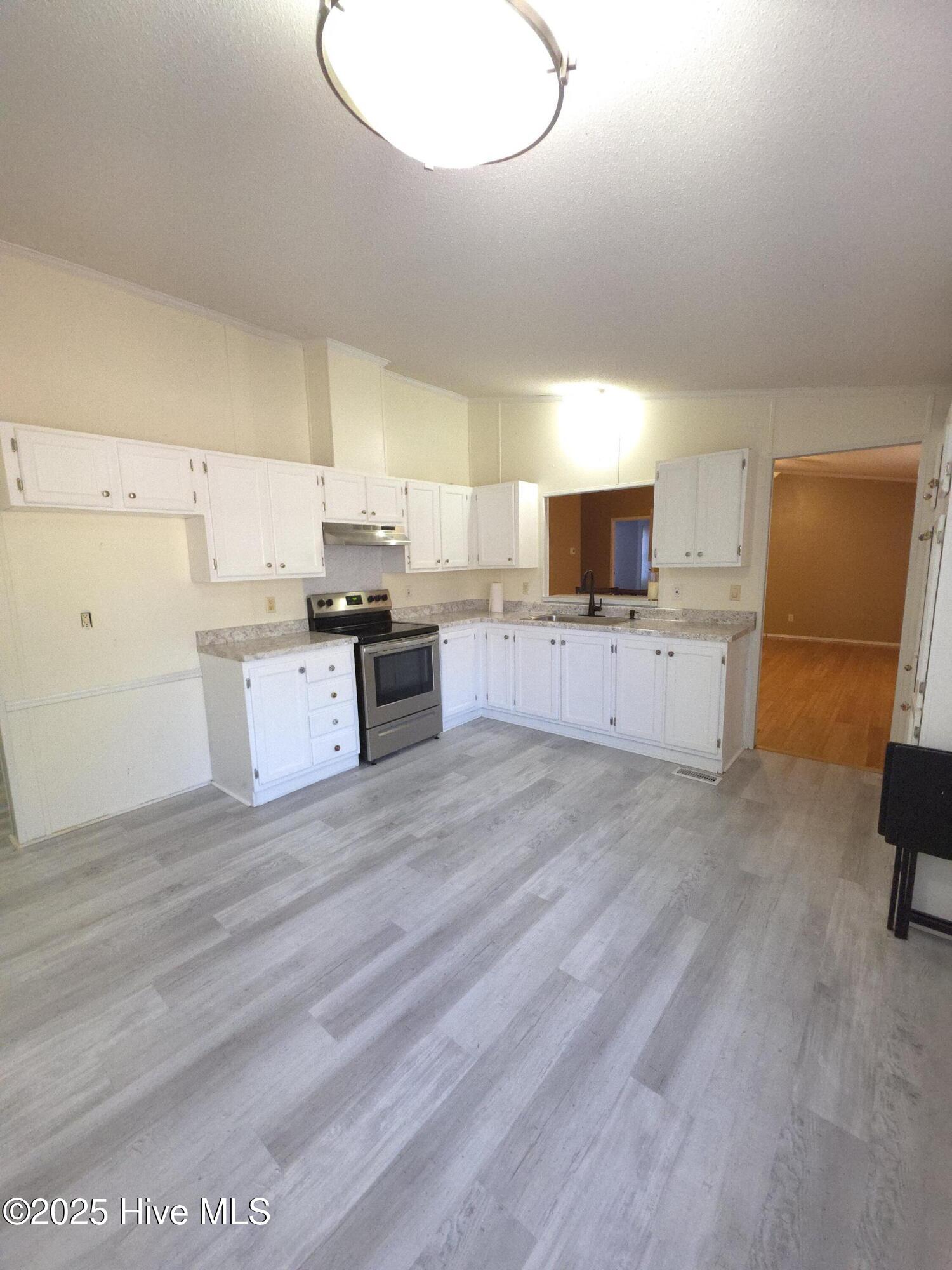 451 Baker Drive Southwest Supply, NC 28462 - Photo 8 of 28 20251126_122149
