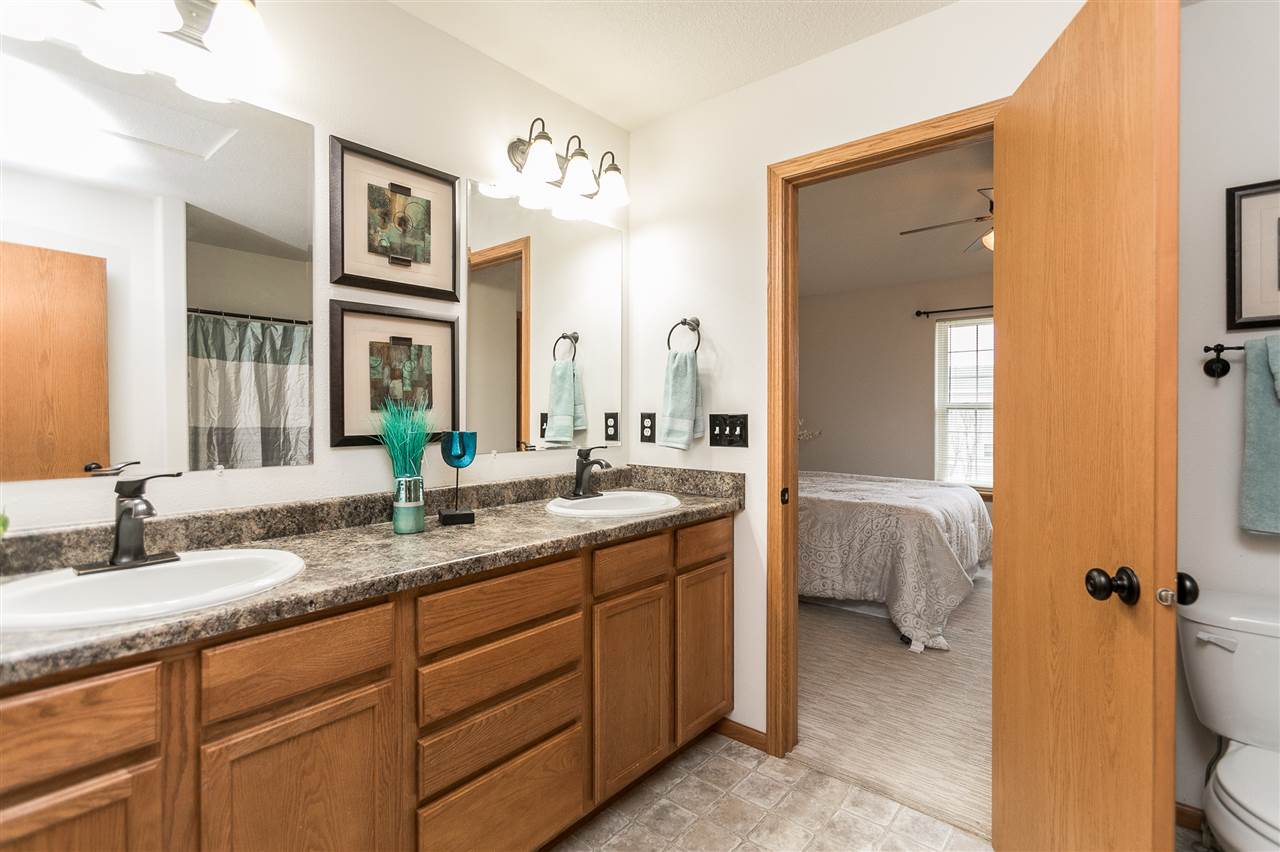 270 North Park Ridge Road North Liberty, IA 52317 - Photo 18 of 32 Gallery Image 18