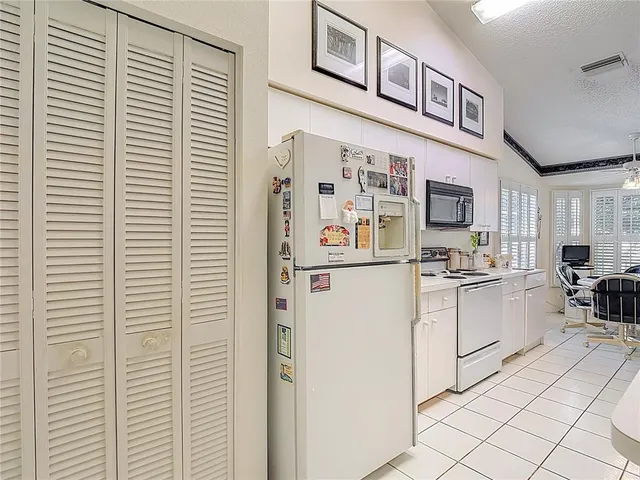 $292,000 | 2337 Hidden Trail Drive, Spring Hill, FL 34606