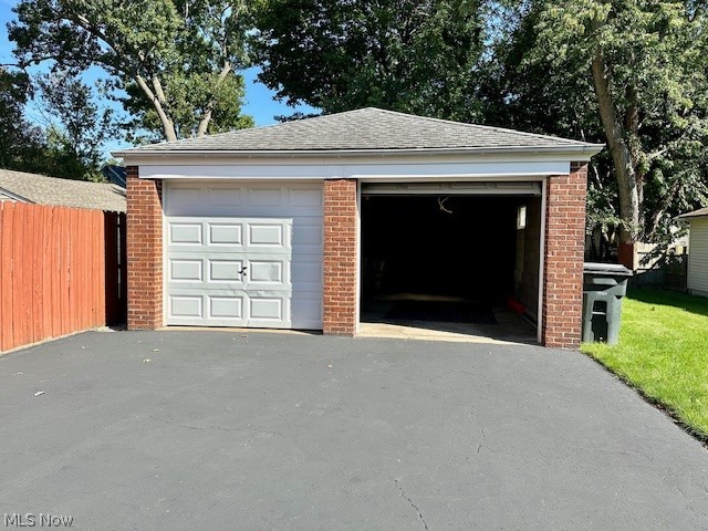 751 Thayer Street, Unit DOWN Akron, OH 44310 - Photo 20 of 25 View of garage