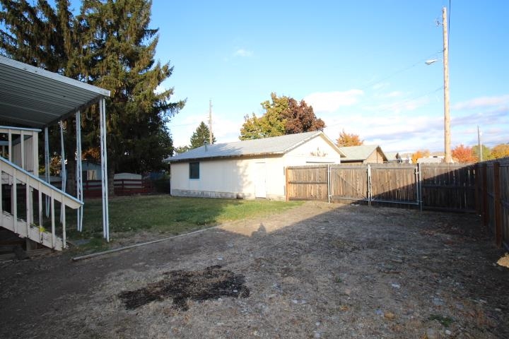 1806 North Balfour Road Spokane Valley, WA 99206 - Photo 26 of 33