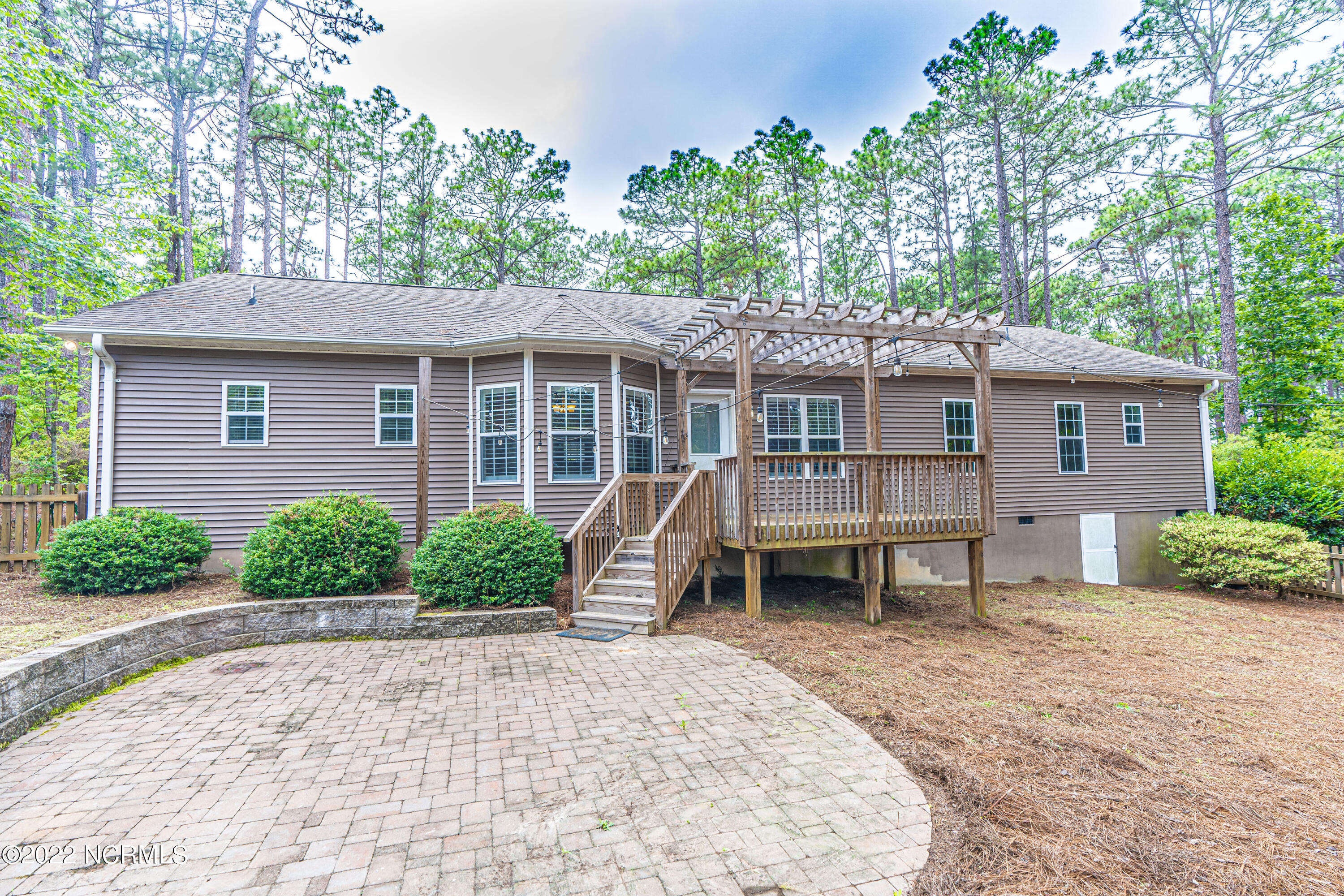 465 Crestview Road Southern Pines, NC 28387 - Photo 16 of 55