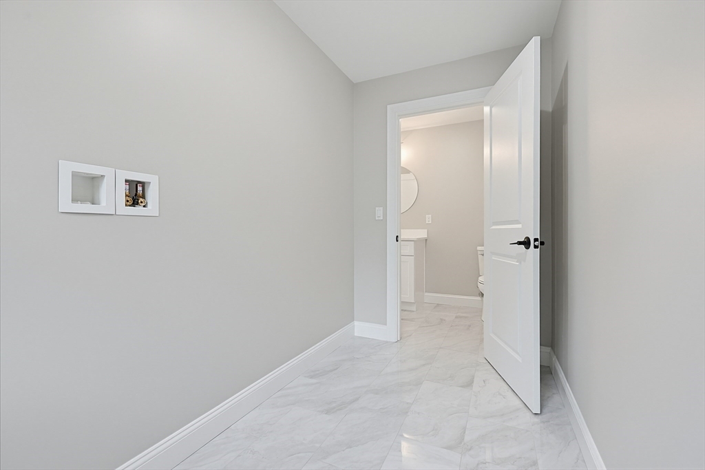 22 Beaumont Road Worcester, MA 01604 - Photo 27 of 42