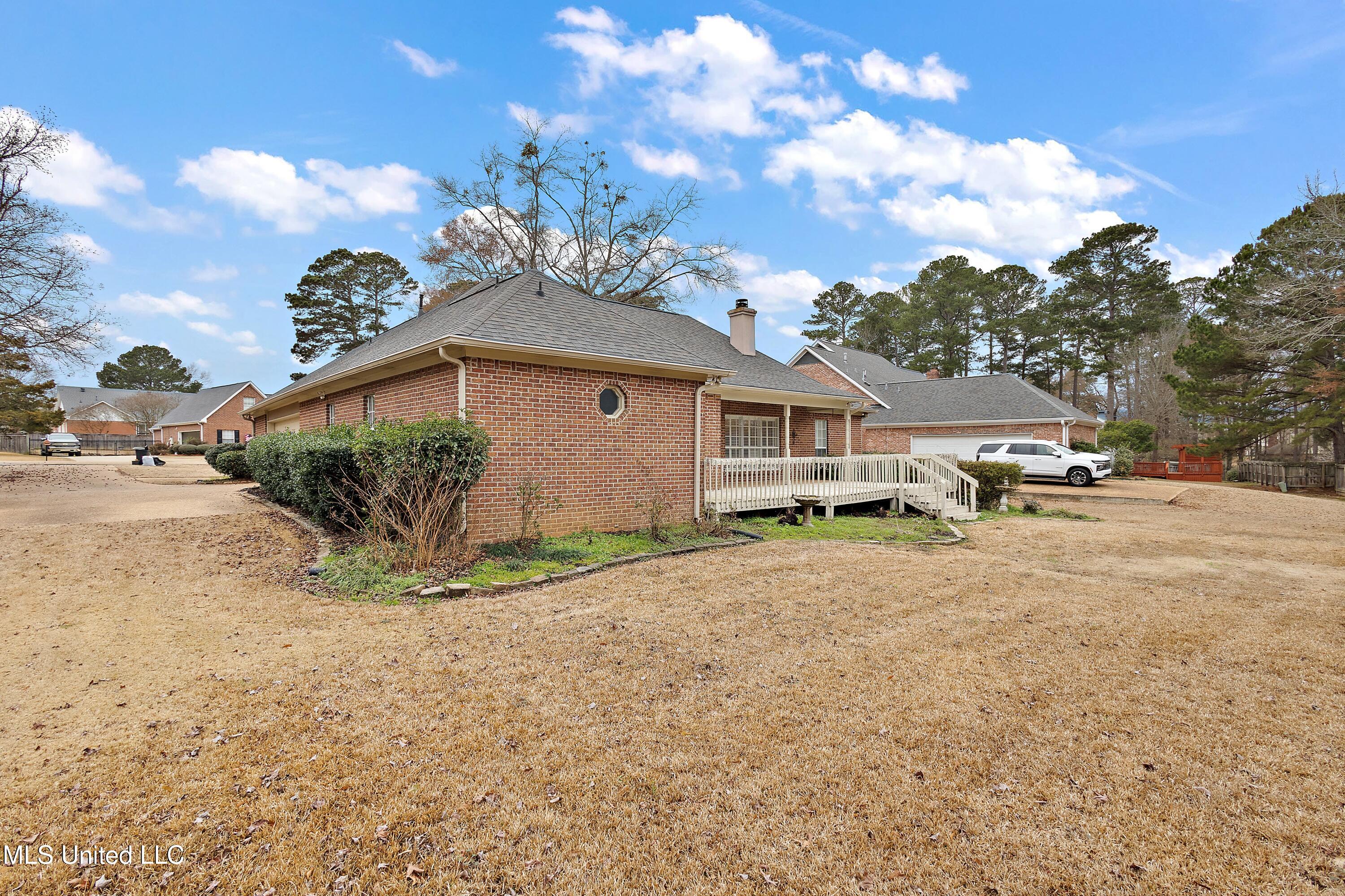 310 Fox Hollow Canton, MS 39046 - Photo 25 of 27 28-HTP_1200-1