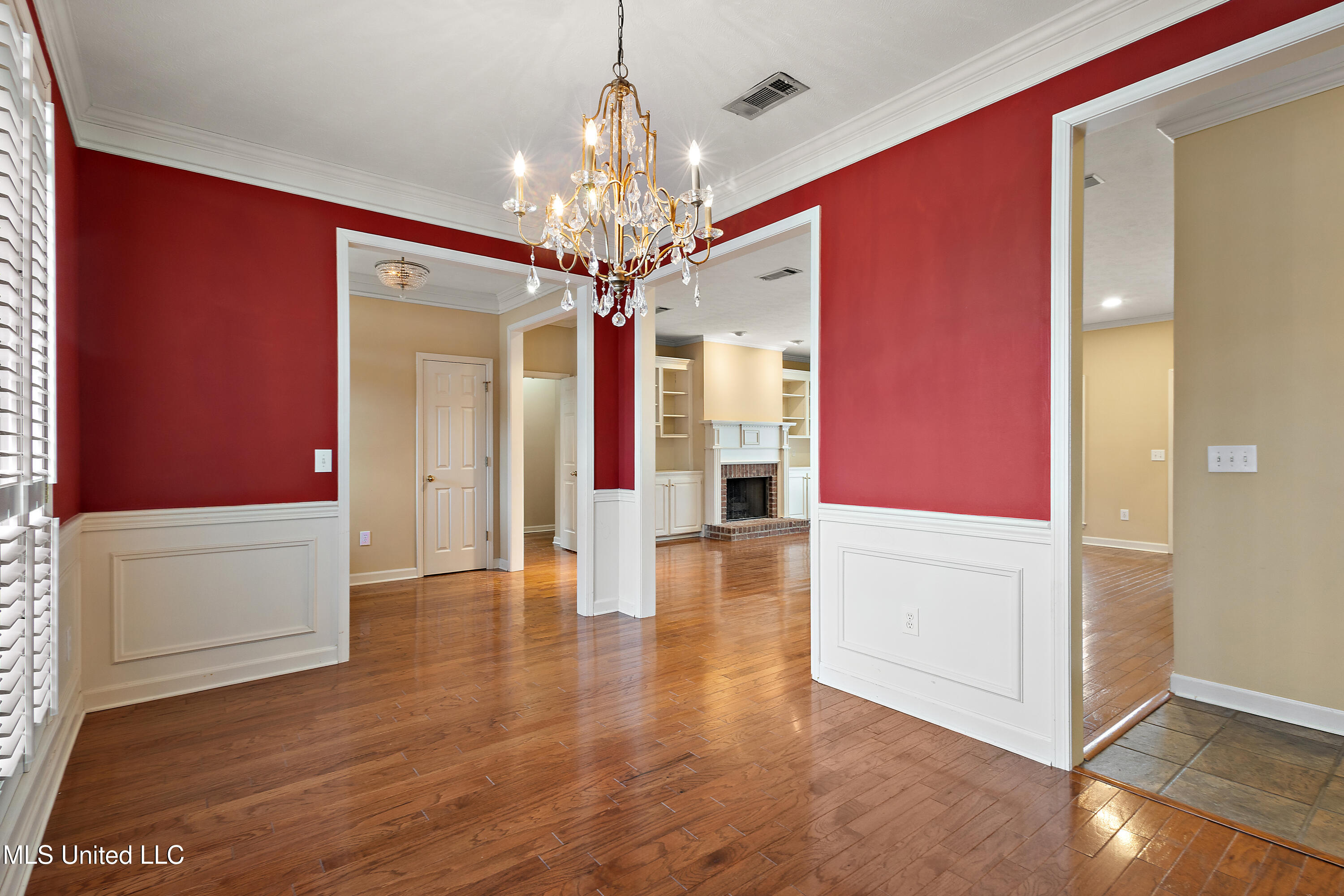 310 Fox Hollow Canton, MS 39046 - Photo 5 of 27 08-HTP_1140