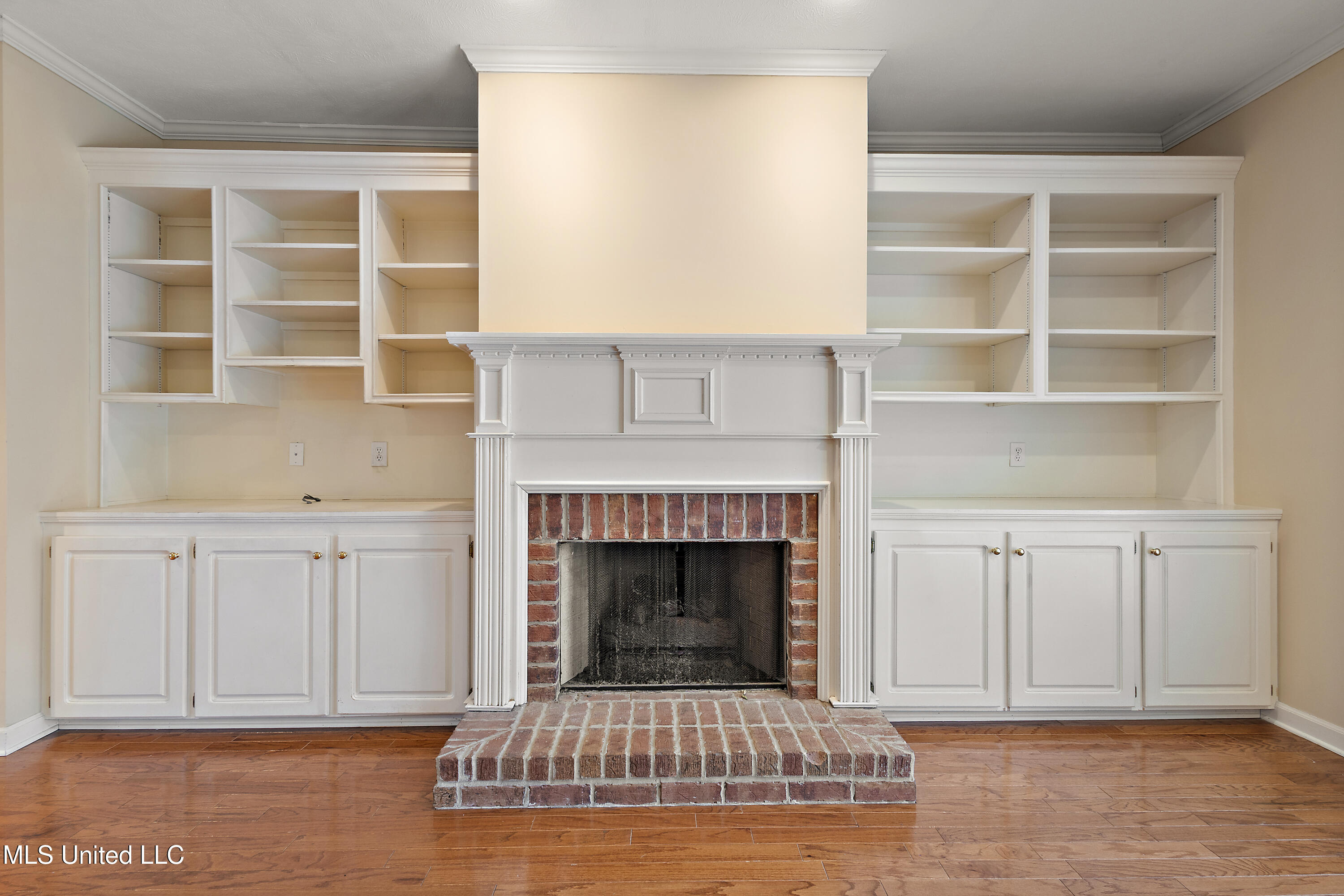 310 Fox Hollow Canton, MS 39046 - Photo 8 of 27 10-HTP_1146