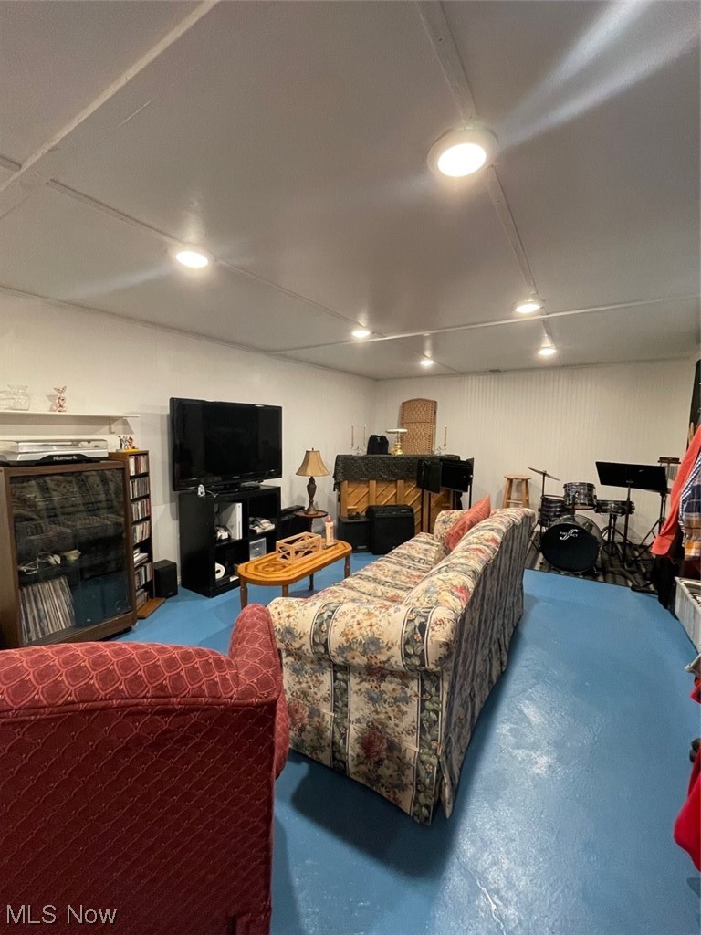 4873 South Sedgewick Road Cleveland, OH 44124 - Photo 25 of 35 Gallery Image 25