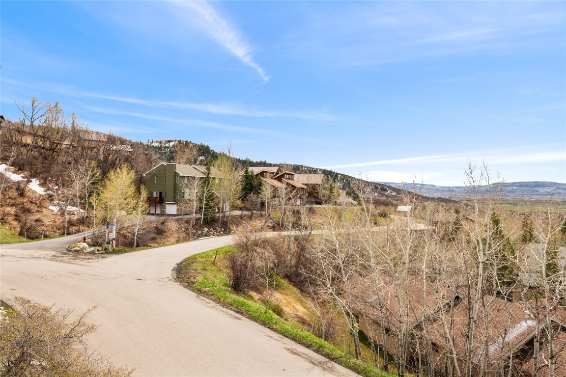 2626 Longthong Road, Unit 204 Steamboat Springs, CO 80487 - Photo 25 of 48 Gallery Image 25