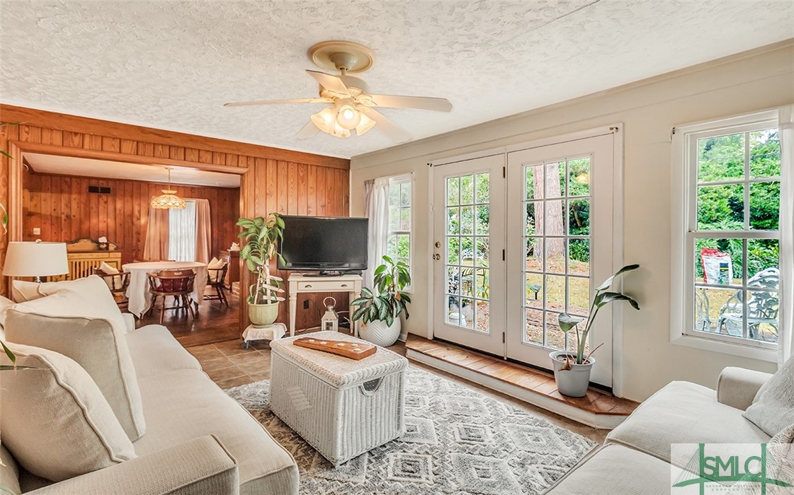 306 Windsor Road Savannah, GA 31419 - Photo 12 of 25