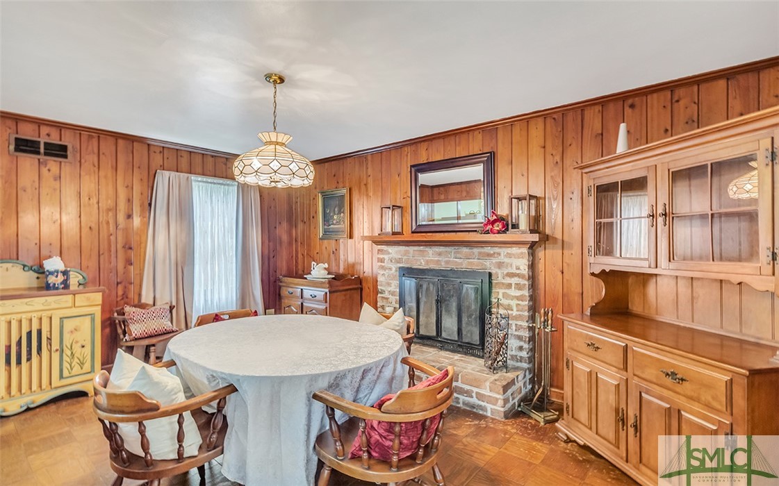 306 Windsor Road Savannah, GA 31419 - Photo 6 of 25