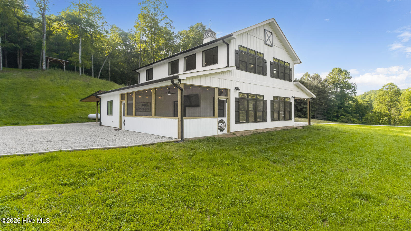 1651 Winding Stairs Road Topton, NC 28781 - Photo 4 of 132