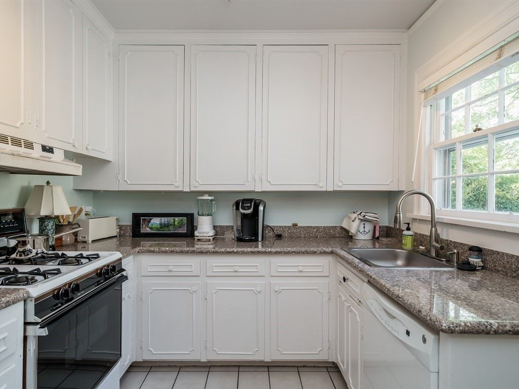 2209 Alexander Road Raleigh, NC 27608 - Photo 8 of 26 Kitchen