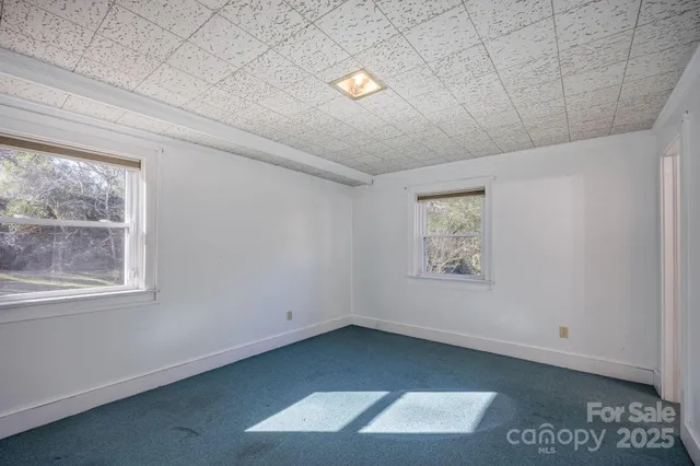 $300,000 | 131 Woodland Terrace, Winnsboro, SC 29180