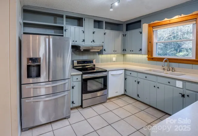 $300,000 | 131 Woodland Terrace, Winnsboro, SC 29180