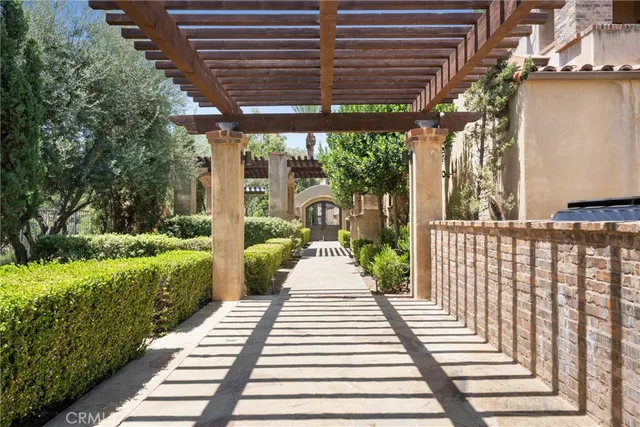 $3,950,000 | 1377 Versante Circle, Corona, CA 92881