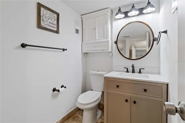 $1,950 | 1500 Park Beach Circle, Unit 2F, Punta Gorda, FL 33950