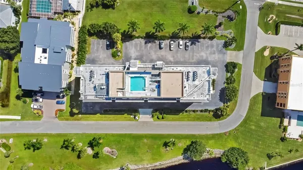 $1,950 | 1500 Park Beach Circle, Unit 2F, Punta Gorda, FL 33950